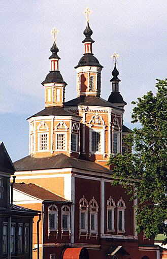 Bryansk district. Sven. Sven Monastery. Gate-Church of Purification of the Holy Virgin. End of the XVIIth - beg. of the XVIIIth cent.