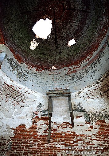 Borovsk district. Ryabushinskaya suburb. Church of Demetrius of Thessalonica. Interior. XIX 