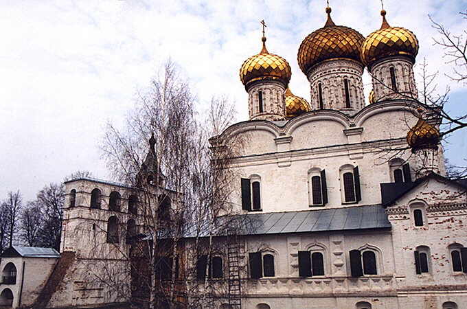 Kostroma. Ipatyev Monastery. Trinity Church. XVI