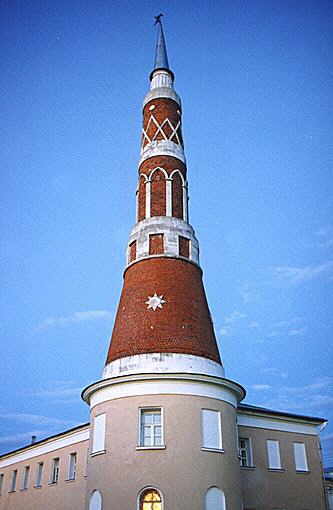 Kolomna district. Kolomna. Staro(Old)-Goloutvin Monastery. Tower. XVIII cent.