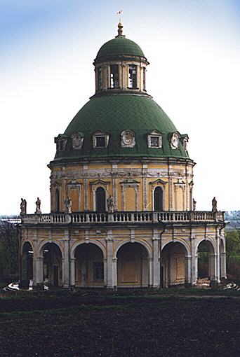 Ramensky district. Bronnitsy. Church of Archangel Michael. XVIII cent.