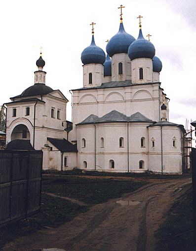 Serpoukhov district. Serpoukhov. Vysotsky Monastery. Church of Conceiving. XVI cent.