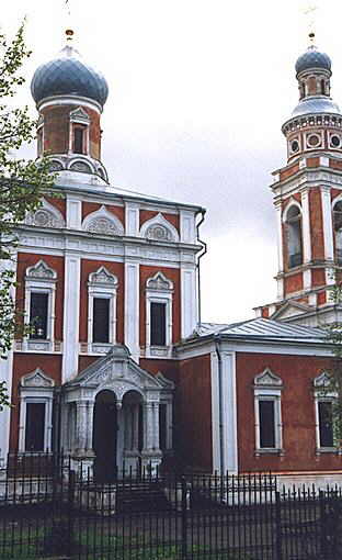 Serpoukhov district. Serpoukhov. Assumption Church. XIX cent.