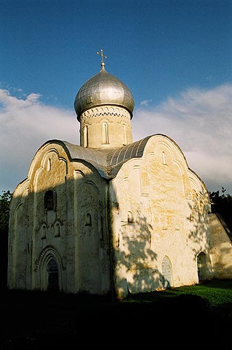 Novgorod district. Veliky Novgorod. Church of Blaise, the Martyr, on Volosova street (on Redyatino). XV