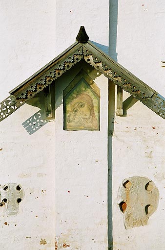 Novgorod district. Veliky Novgorod. Church of Boris and Gleb. Fragment. XVI