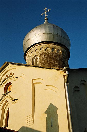 Novgorod district. Veliky Novgorod. Church of John the Theologian on Vitka (in Radokovitsy). Fragment. XIV