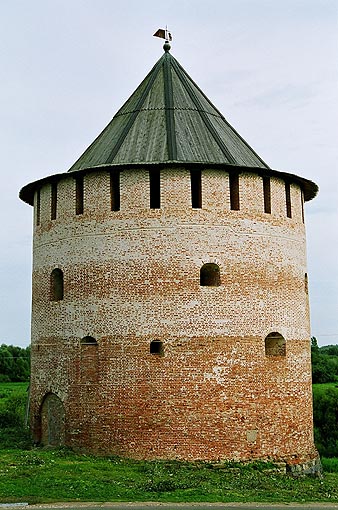 Novgorod district. Veliky Novgorod. Ostrog. Belaya (White) Tower. XIV