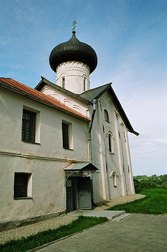 Novgorod district. Veliky Novgorod. Zverin Monastery. Church of Simeon. XV