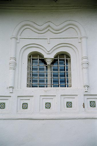 Starorussky district. Staraya Russa. Transfiguration Monastery. Gallery. Fragment. XVII