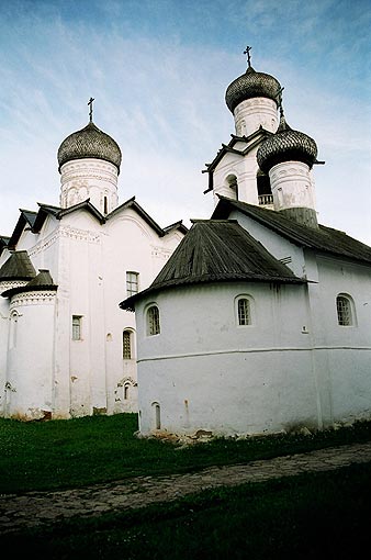 Starorussky district. Staraya Russa. Transfiguration Monastery. Nativity Church. XVII