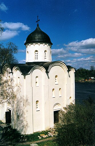 Volhovsky district. Staraya Ladoga. Ladozhskaya fortress. Church of George, Victor the Great Martyr. XII