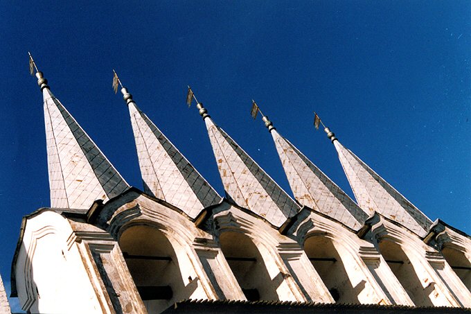 Tikhvinsky district. Tikhvin. Assumption Monastery. Belfry. Fragment. XVI-XVII