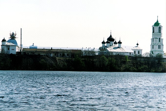 Lodeynopolsky district. Staraya Sloboda. Alexandro-Svirsky Monastery. Transfiguration ensemble. XVI