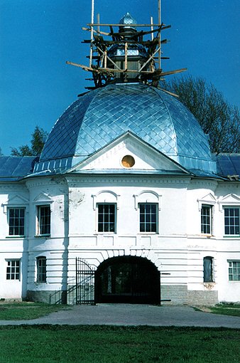 Lodeynopolsky district. Staraya Sloboda. Transfiguration ensemble. Chapel of Alexandre Svirsky. XVIII