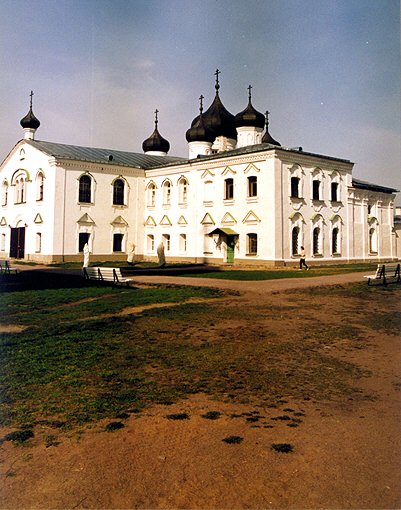 Lodeynopolsky district. Staraya Sloboda. Transfiguration ensemble. Transfiguration Cathedral. XVII