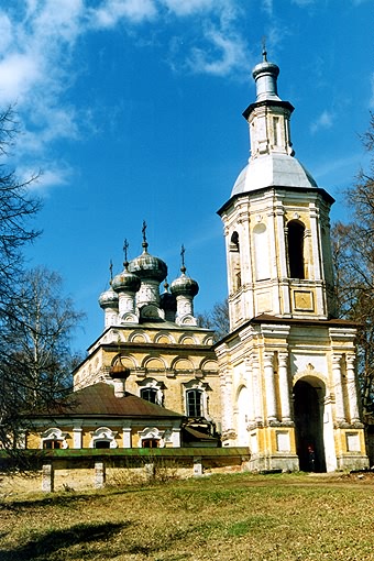 Ostashkovsky district. Nikolo Rozhok. Assumption Church. XVIII