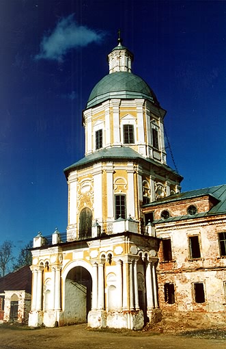 Ostashkovsky district. Nil's Hermitage. Monastery of Nil's Hermitage. Gate-church of Saint Apostles Peter and Paul. XVIII