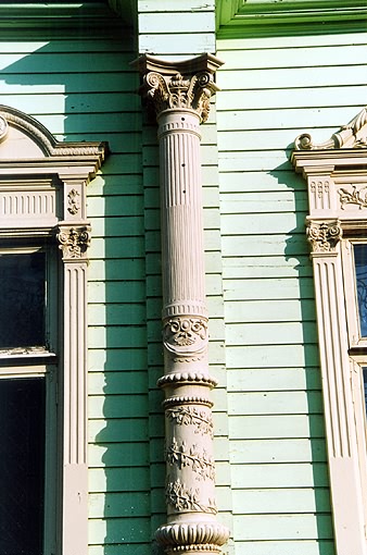 Tyumen district. Tyumen. Mansion of merchant Kolokolnikov. Fragment. 