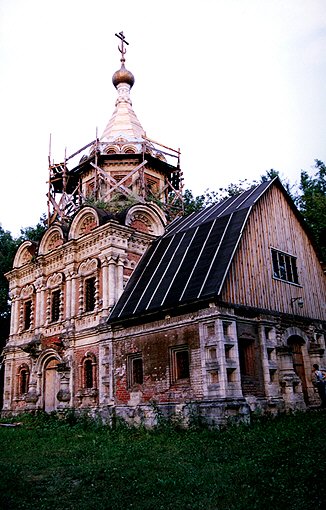 Sudogodsk district. Muromtsevo. Estate of Khrapovitsky. Church of Tsarina Alexandra. IX