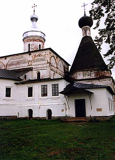 Ferapontov Monastery. Nativity Church. 1490. Church of Martinian. 1641