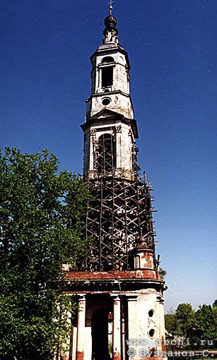 Rostov district. Porechye. Bell-Tower of Church of Nikita, the Great Martyr. XVIII Kozlov A.S.