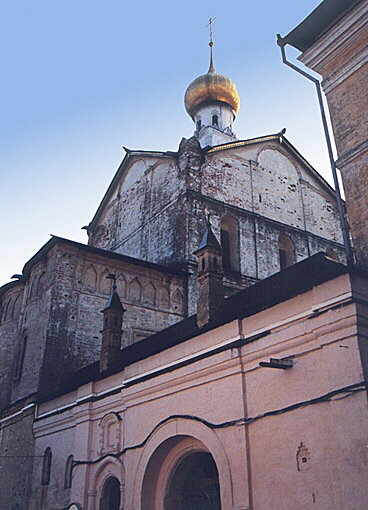 Rostov district. Rostov. Kremlin. Saviour Church 